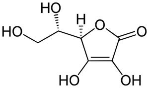 alt: Chemický vzorec vitamínu C (L-askorbové kyseliny). Zdroj Wikimedia Commons, autor Yikrazuul, volné dílo.