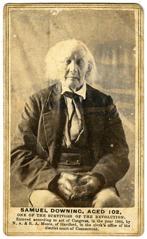 alt: Američan Samuel Downing ve svých 102 letech. Fotografie byla pořízena v roce 1864. Zdroj Wikimedia Commons, volné dílo / public domain.